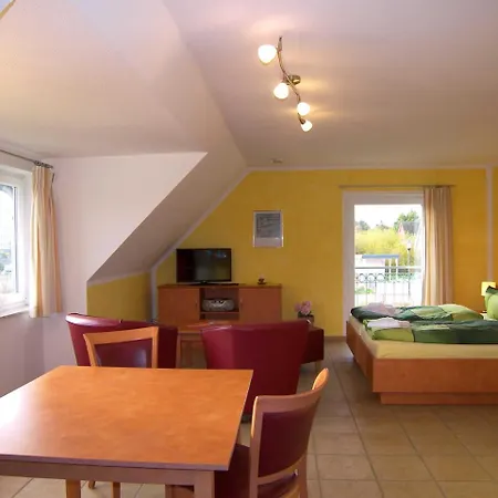 Mobilcamp _haus Trifte Apartamento *